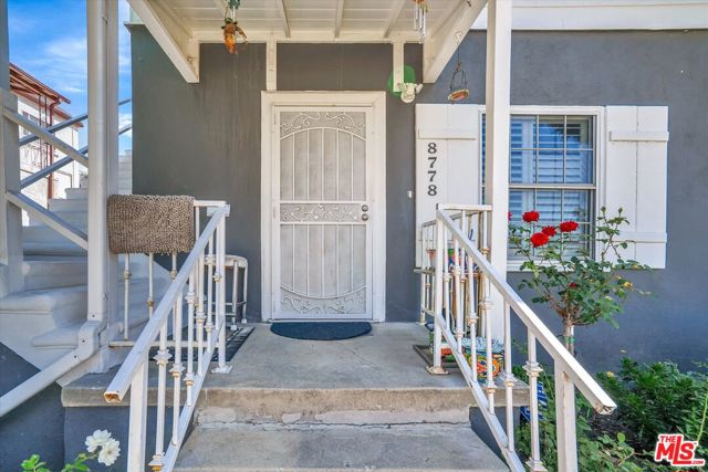 8776 Reading Avenue, Los Angeles, California 90045, ,Multi-Family,For Sale,Reading,24433193