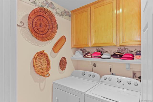11464 Alborada, San Diego CA: https://media.crmls.org/mediaz/4fb7a3c0-69d6-4379-8e1e-b2a880d9f403.jpg