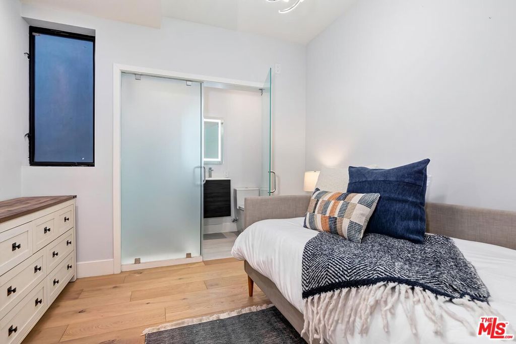 MLS #26749393 image #53