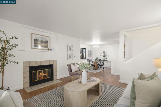 39993 Fremont Blvd, Fremont CA: https://media.crmls.org/mediaz/4fb90326-61e8-4e23-b9cd-502a351e6847.jpg