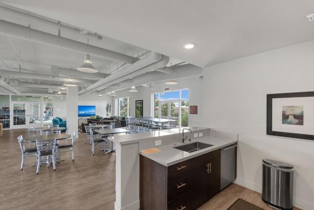 400 Mariners Island Boulevard, San Mateo CA: https://media.crmls.org/mediaz/4fb97801-aeef-4c15-ac87-323331c12401.jpg
