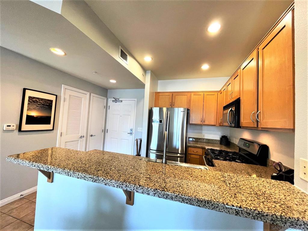 450 J Street - photo 9