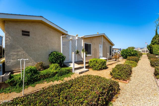 Detail Gallery Image 33 of 44 For 103 Poinsettia Gardens Dr, Ventura,  CA 93004 - 2 Beds | 2 Baths