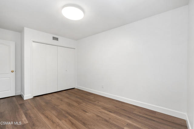 1063 Valley High Avenue, Thousand Oaks CA: https://media.crmls.org/mediaz/4fba8e3b-646b-4433-b712-cb3f818e00f4.jpg