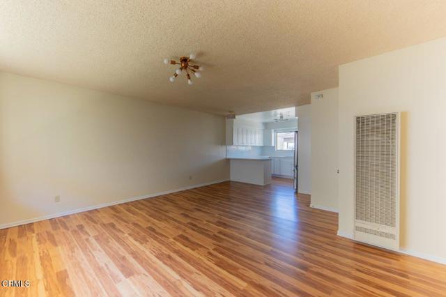 Detail Gallery Image 3 of 8 For 715 Salem St #4,  Glendale,  CA 91203 - 2 Beds | 1 Baths