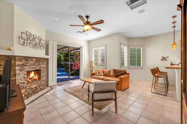 58 Payson Circle, Palm Desert CA: https://media.crmls.org/mediaz/4fbba162-e584-444d-ac16-a6a0b433251b.jpg