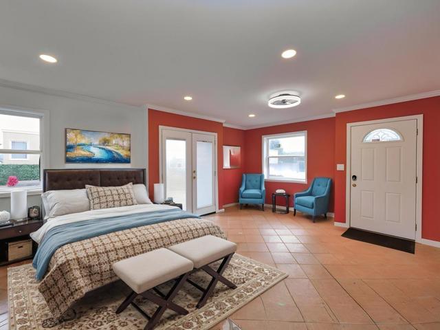 3000 56th Avenue, Oakland CA: https://media.crmls.org/mediaz/4fbbdfa6-0ded-430b-9dd4-b323502eaa2b.jpg
