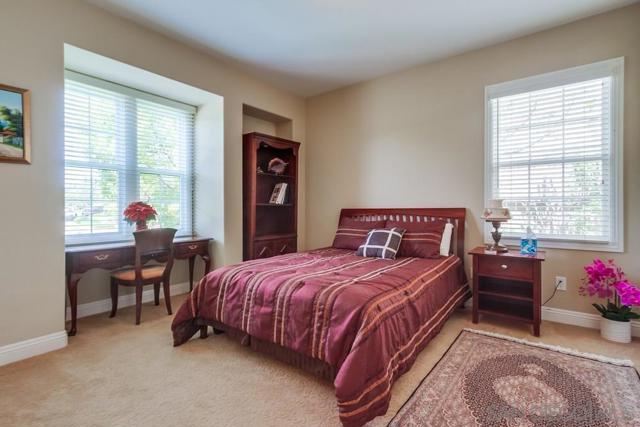 15609 Hayden Lake Place, San Diego CA: https://media.crmls.org/mediaz/4fbc60d6-465c-4ed0-b847-33e014d6fcfe.jpg