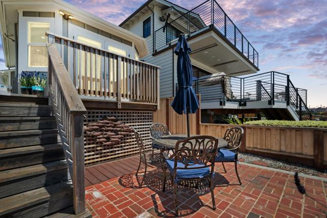 2727 E Cliff Drive, Santa Cruz CA: https://media.crmls.org/mediaz/4fbd5c56-9552-4989-a183-bca80f7ac595.jpg
