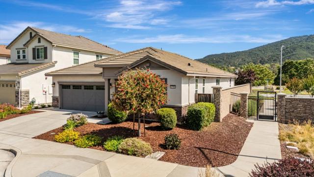 1798 Rosemary Drive, Gilroy CA: https://media.crmls.org/mediaz/4fbddb65-58cb-4534-b764-b5dc7c8b237f.jpg