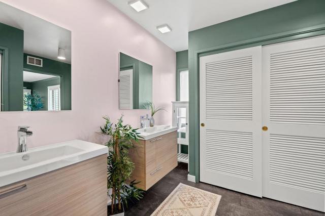 95 High Meadow Lane, Carmel CA: https://media.crmls.org/mediaz/4fbe152b-9545-427f-b233-378b570e56e9.jpg