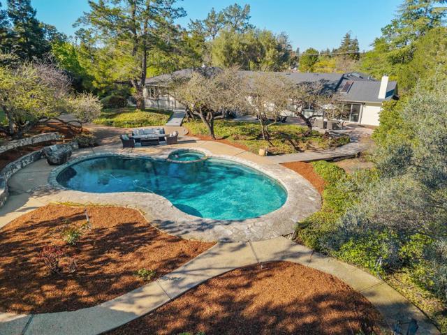 18074 Daves Avenue, Monte Sereno CA: https://media.crmls.org/mediaz/4fbe4f27-e8d5-4dae-be24-de3a6c91557f.jpg