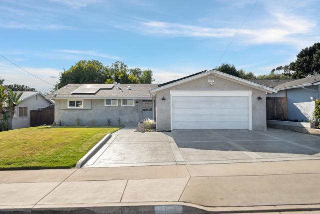 4158 Seri Street, San Diego CA: https://media.crmls.org/mediaz/4fbf46a0-49c2-4889-882c-3eb9a5ffa5e0.jpg