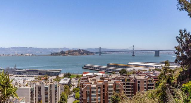 383 Lombard Street, San Francisco CA: https://media.crmls.org/mediaz/4fbfb844-376d-4ee4-a5ea-73ba956f418e.jpg