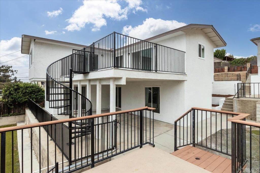 3007 Shelby Dr