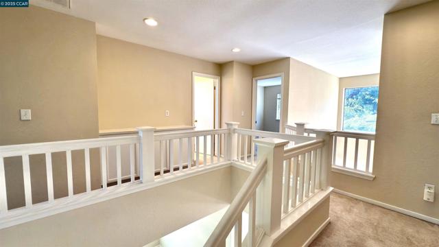 1135 Ranch Point Way, Antioch CA: https://media.crmls.org/mediaz/4fc04425-78c0-4806-84aa-6dffffa8c3c4.jpg