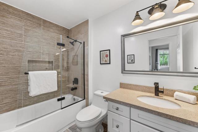 35 28th Avenue, San Mateo CA: https://media.crmls.org/mediaz/4fc2e719-5e84-4a27-a864-196654df110d.jpg