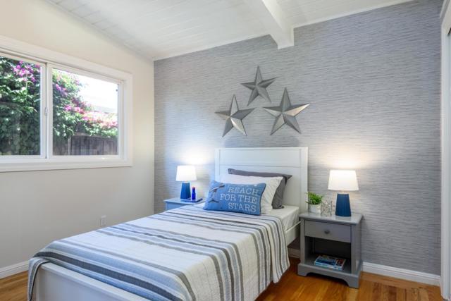 471 Victory Avenue, Mountain View CA: https://media.crmls.org/mediaz/4fc382b9-d78d-42d9-b23f-5cbc2b1b1e62.jpg