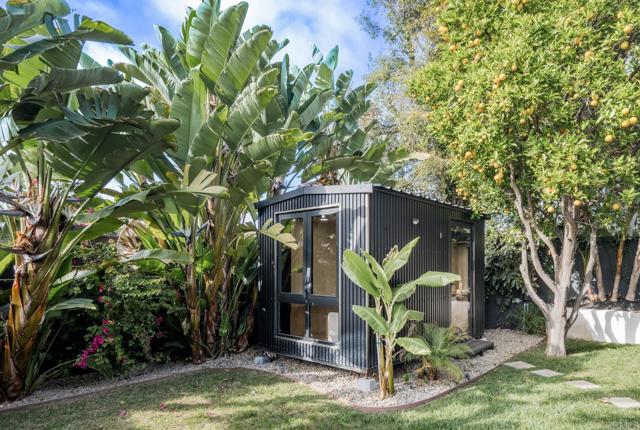 Image 31 of 41 For 1890 Basswood Avenue