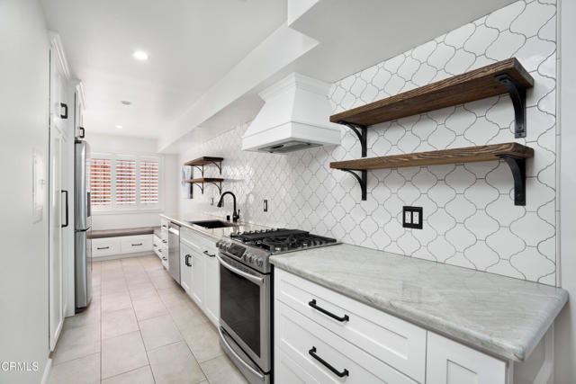 1850 Midvale Avenue, Los Angeles CA: https://media.crmls.org/mediaz/4fc51e64-25f4-41ed-8211-37199c7a6f38.jpg