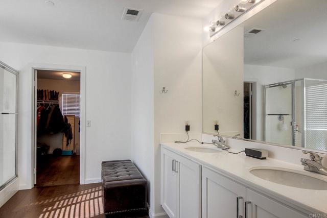 Detail Gallery Image 19 of 41 For 1379 Corte Bagalso, San Marcos,  CA 92069 - 4 Beds | 3 Baths