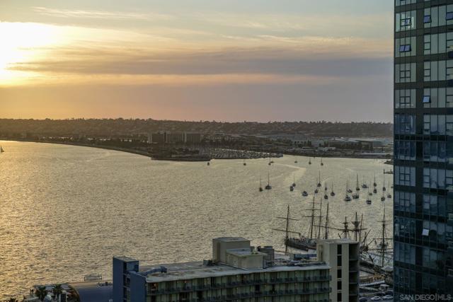 1262 Kettner Blvd, San Diego CA: https://media.crmls.org/mediaz/4fc70621-5cf8-4089-a028-e6e11e7751bf.jpg