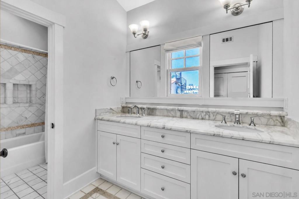 MLS #260014850SD image #30