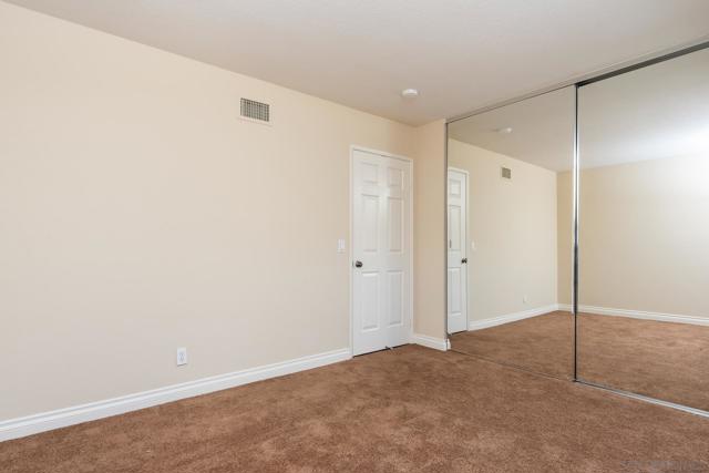 17893 Corte Emparrado, San Diego CA: https://media.crmls.org/mediaz/4fc9f38e-89dd-42f2-981f-c7bad88c23d2.jpg