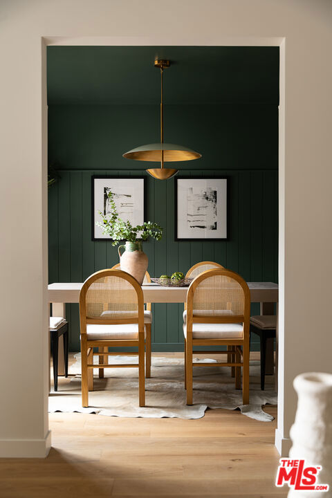 12227 La Maida Street photo 6