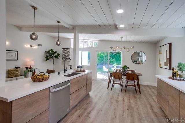 Detail Gallery Image 7 of 16 For 4941 Baja Ct, San Diego,  CA 92115 - 4 Beds | 2 Baths