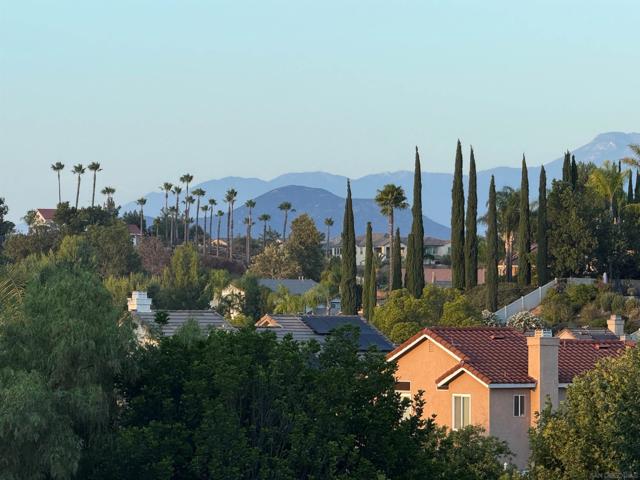 40599 Calle Medusa, Temecula CA: https://media.crmls.org/mediaz/4fcbc27d-db5b-41b4-831e-c6a3d8217c52.jpg