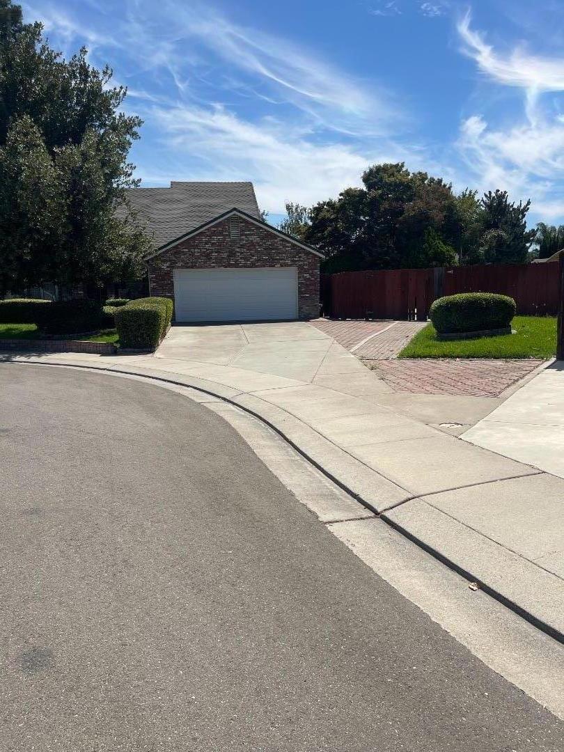 344 Rose Garden Court