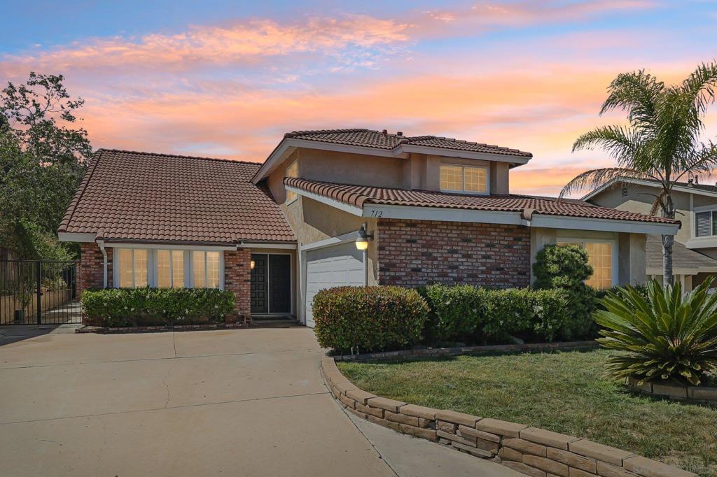 712 Paseo Del Rey