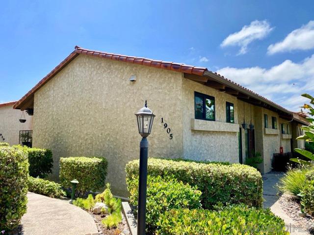1905 Alga Rd, Carlsbad CA: https://media.crmls.org/mediaz/4fcd2b65-aace-411b-bdd7-a4e0fbf2ae36.jpg