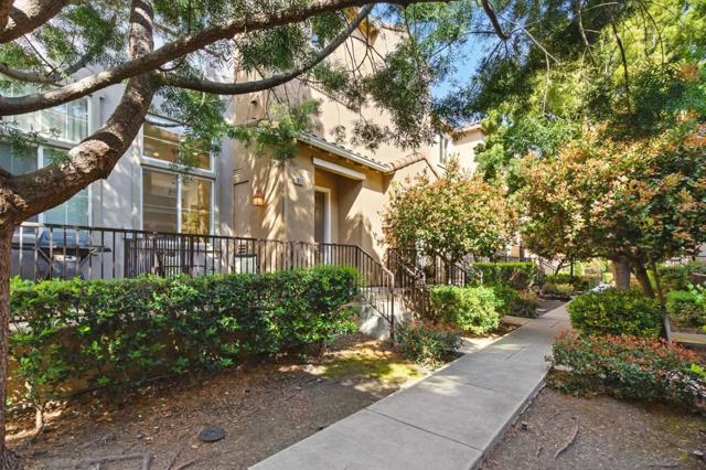 1833 Silva Place, Santa Clara CA: https://media.crmls.org/mediaz/4fcd8000-d89b-40f1-9a06-75b25ada356b.jpg