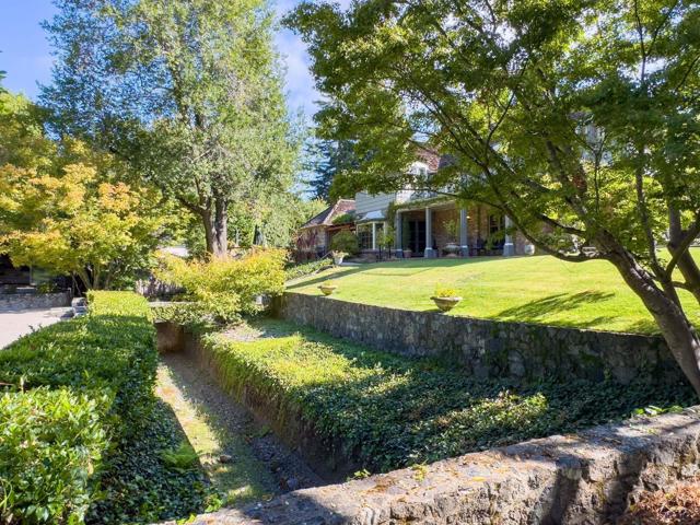 2155 Geri Lane, Hillsborough CA: https://media.crmls.org/mediaz/4fcda506-2799-4bc5-883e-acdaf741d2c0.jpg