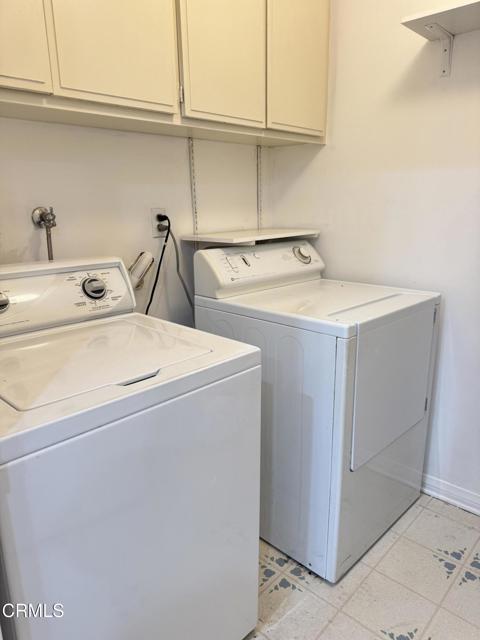 534 S S Oak Knoll Avenue, Pasadena CA: https://media.crmls.org/mediaz/4fcdd199-f604-411b-b00a-1a73f2f0eba7.jpg