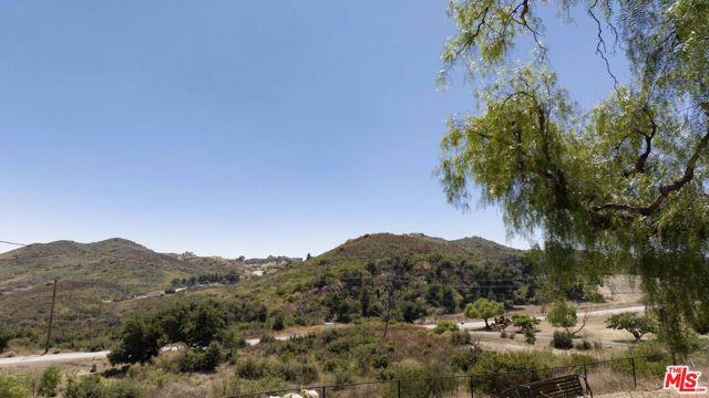 33459 Mulholland Highway photo 6