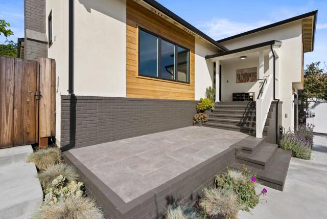 322 Elm Street, San Carlos CA: https://media.crmls.org/mediaz/4fce5fa6-7e09-4cf2-9a97-9cd3897cd4f8.jpg