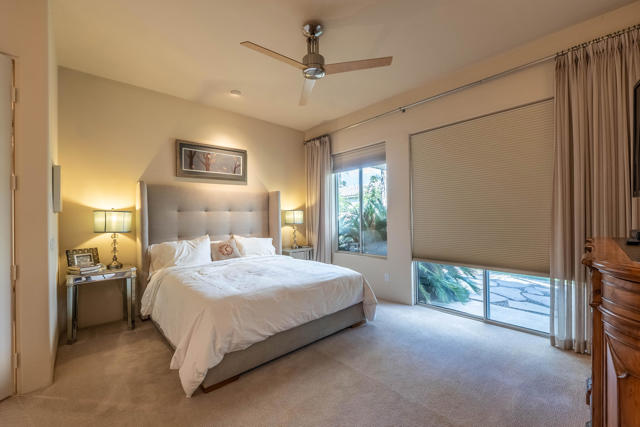 12 Via Elegante, Rancho Mirage CA: https://media.crmls.org/mediaz/4fce8cb2-2eae-4fcd-b820-30134801d920.jpg
