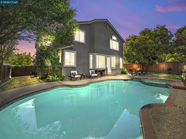 36309 Tunbridge Drive, Newark CA: https://media.crmls.org/mediaz/4fced6e2-3bd4-4f60-ab15-391e7fe2bfee.jpg