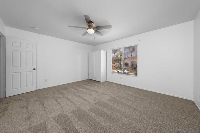 6789 Camino De Amigos, Carlsbad CA: https://media.crmls.org/mediaz/4fcefc2d-8c2b-4648-ae48-e572ed44349c.jpg