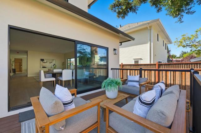 55 Orchard Avenue, Redwood City CA: https://media.crmls.org/mediaz/4fd036ec-721f-4491-9b73-1d9f1eae18ad.jpg