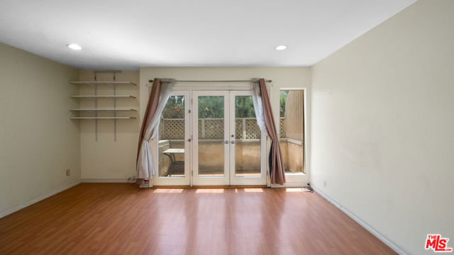 4807 BECK Avenue, 13 photo 5
