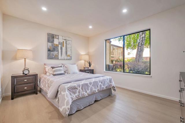 941 Huntington, Fremont CA: https://media.crmls.org/mediaz/4fd121dd-e984-4586-8ec7-5d65e369787c.jpg