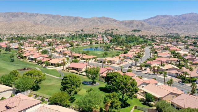 9639 Spyglass Avenue, Desert Hot Springs CA: https://media.crmls.org/mediaz/4fd18257-7d1b-4c9f-93f1-389573e4d790.jpg