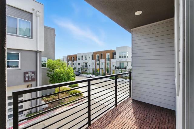 3493 Router, Fremont CA: https://media.crmls.org/mediaz/4fd1e742-0c1f-43fc-98b1-bcfa257a2d67.jpg