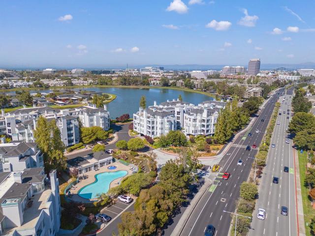 740 Promontory Point, Foster City CA: https://media.crmls.org/mediaz/4fd31207-af57-46da-80e4-4877a763b6a7.jpg