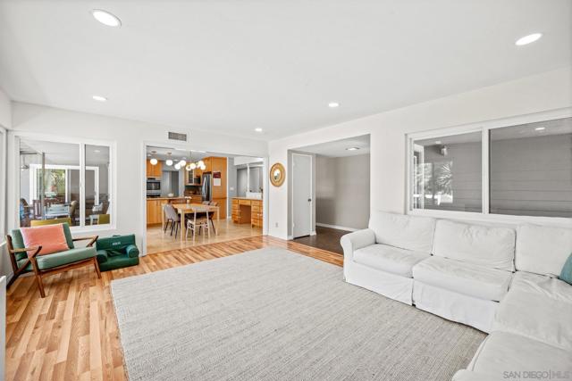 11461 Fuerte Farms Rd, El Cajon CA: https://media.crmls.org/mediaz/4fd3fe4f-3004-45a5-9d6a-441697caf6f8.jpg