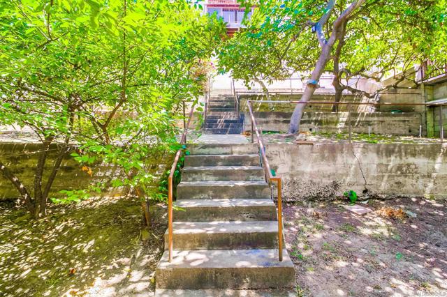 2854 Albatross Street, San Diego CA: https://media.crmls.org/mediaz/4fd4de75-37b7-4d7a-9af5-3691329c005a.jpg